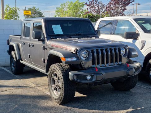 Used 2022 Jeep Gladiator Rubicon w/ Cold Weather Group AWD/4WD image 23
