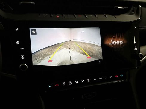 New 2026 Jeep Grand Cherokee L 4WD image 16