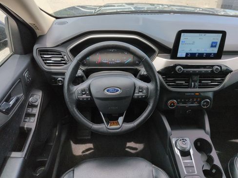 Used 2020 Ford Escape SEL FWD image 16