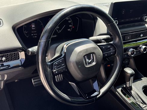 Certified 2023 Honda Civic Sport image 3