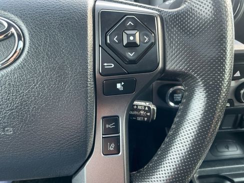 Used 2019 Toyota Tacoma SR5 image 20