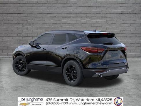 New 2026 Chevrolet Blazer LT w/ Convenience Package AWD/4WD image 3