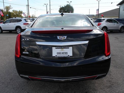 Used 2017 Cadillac XTS Luxury image 4