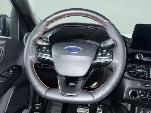 Used 2024 Ford Escape ST-Line image 16