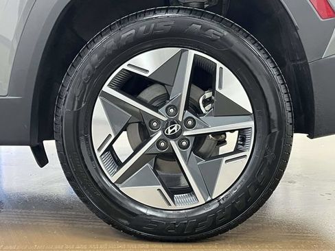 Used 2025 Hyundai Tucson SEL AWD/4WD image 14