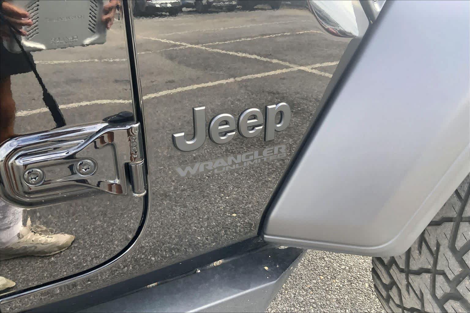 Used 2021 Jeep Wrangler Unlimited Sport AWD/4WD image 31