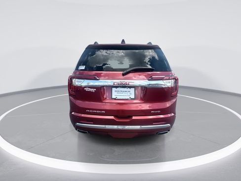 Used 2021 GMC Acadia Denali w/ Denali Ultimate Package AWD/4WD image 7
