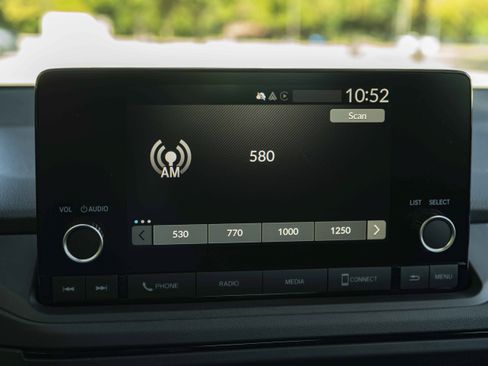 Used 2025 Honda Accord LX image 30