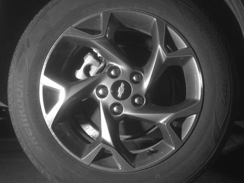 Used 2025 Chevrolet Trax LT w/ LT Convenience Package FWD image 15