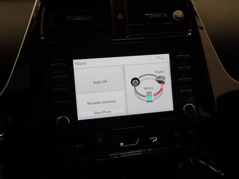 Used 2022 Toyota Prius FWD image 31