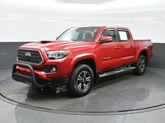 Used 2019 Toyota Tacoma TRD Sport video 2