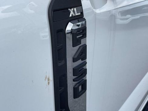 New 2026 Ford F450 XL w/ 360-Degree Camera Package AWD/4WD image 7