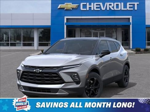 New 2026 Chevrolet Blazer LT w/ Convenience Package FWD image 6