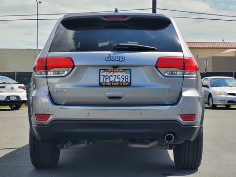 Used 2015 Jeep Grand Cherokee Limited AWD/4WD image 5