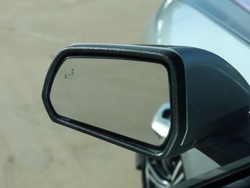 Used 2025 Ford Mustang Premium RWD image 9
