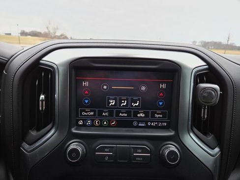 Used 2020 Chevrolet Silverado 1500 LTZ w/ LTZ Plus Package image 29