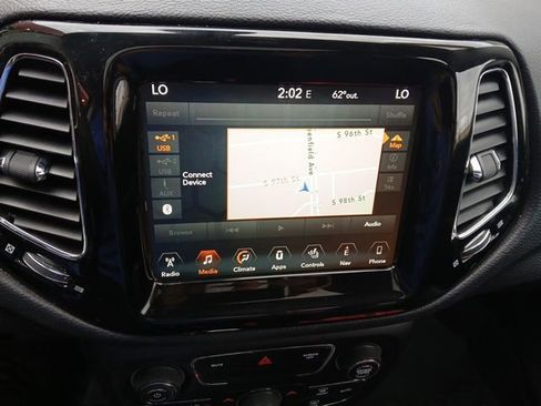 Used 2017 Jeep Compass Limited w/ Navigation Group image 14