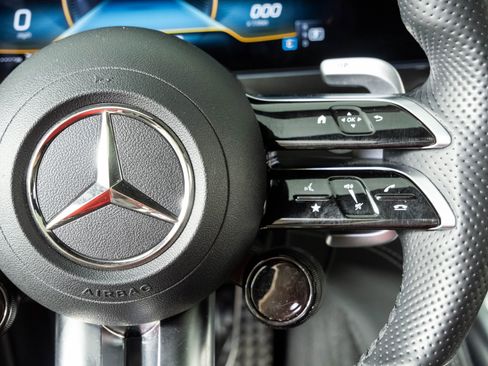 Used 2022 Mercedes-Benz AMG GT 43 image 11