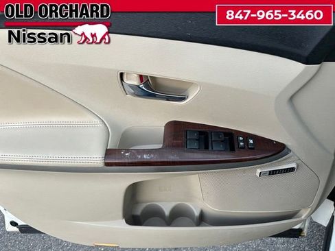 Used 2009 Toyota Venza image 7