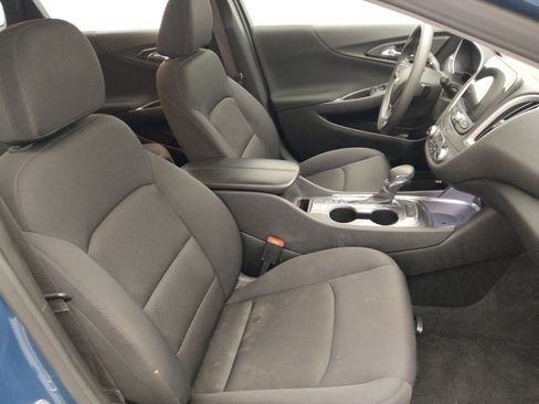Used 2025 Chevrolet Malibu LT FWD image 21