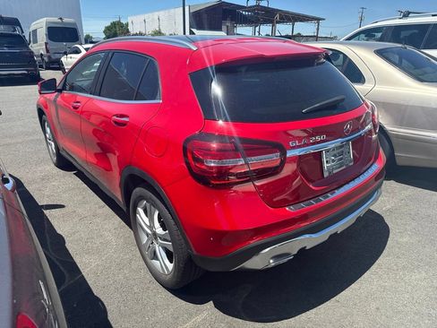 Certified 2019 Mercedes-Benz GLA 250 4MATIC image 3
