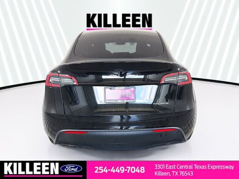 Used 2021 Tesla Model Y Long Range AWD/4WD image 7