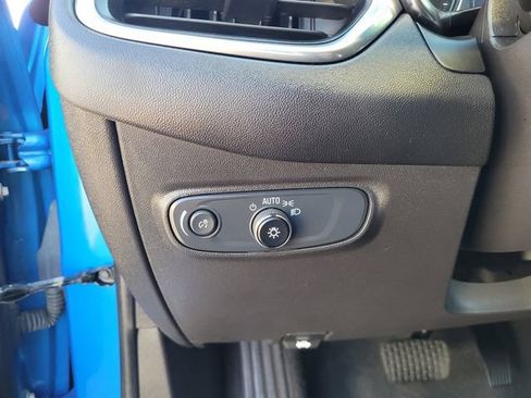 Used 2024 Chevrolet Equinox LT AWD/4WD image 23