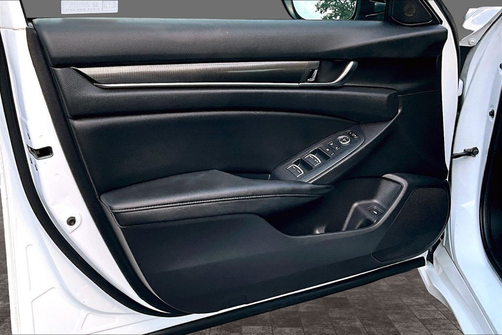 Used 2022 Honda Accord Sport Special Edition image 12