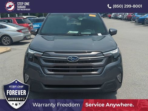 Used 2026 Subaru Forester Premium AWD/4WD image 10