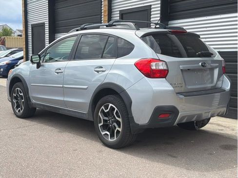 Used 2016 Subaru Crosstrek 2.0i Premium image 3