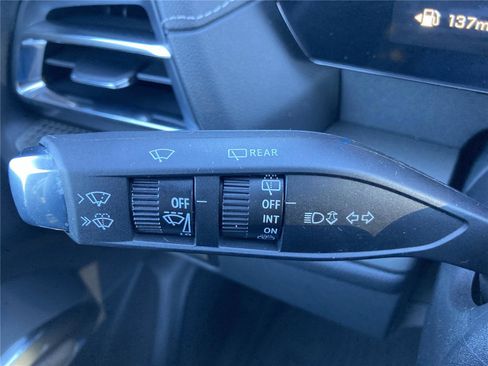 New 2026 Chevrolet Traverse LT w/ Sun and Wheel Package image 13