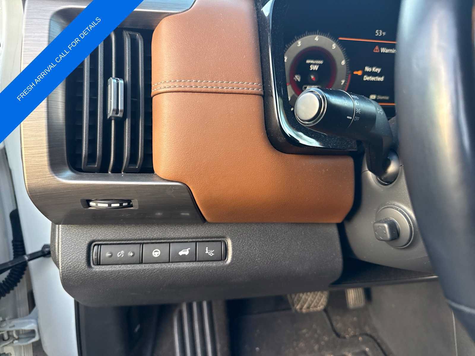 Used 2023 Nissan Pathfinder Platinum AWD/4WD image 22