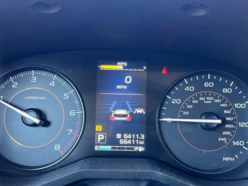 Used 2019 Subaru Crosstrek 2.0i Premium w/ Eyesight System AWD/4WD image 12