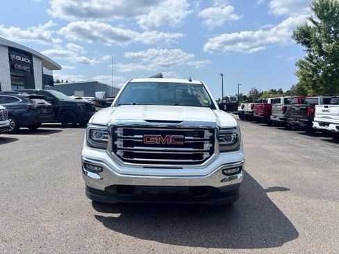 Used 2018 GMC Sierra 1500 SLT AWD/4WD image 3
