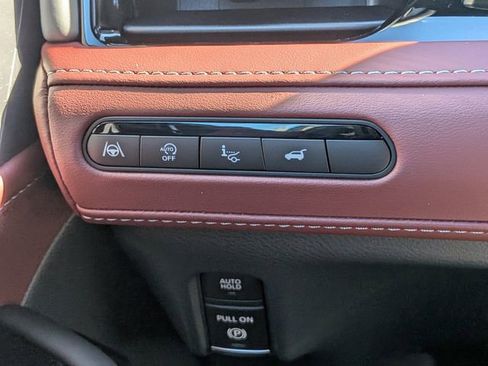 New 2026 INFINITI QX80 Autograph w/ Premium Cargo Package image 25