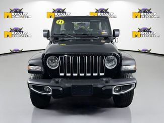 Used 2021 Jeep Wrangler Unlimited Sahara w/ Dual Top Group video 2