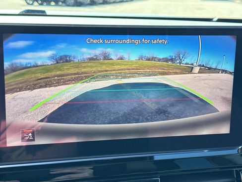 New 2026 Nissan Pathfinder SV image 19