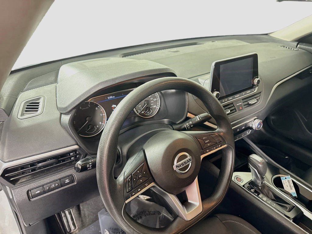 Used 2021 Nissan Altima 2.5 SV FWD image 22