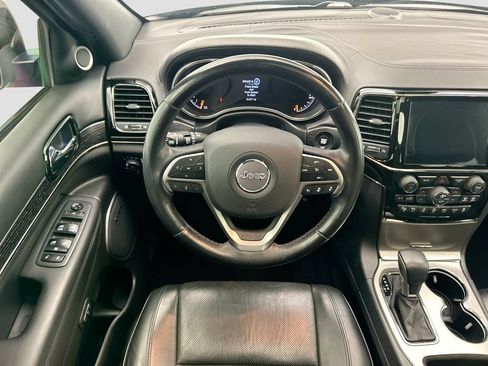 Used 2019 Jeep Grand Cherokee High Altitude RWD image 10