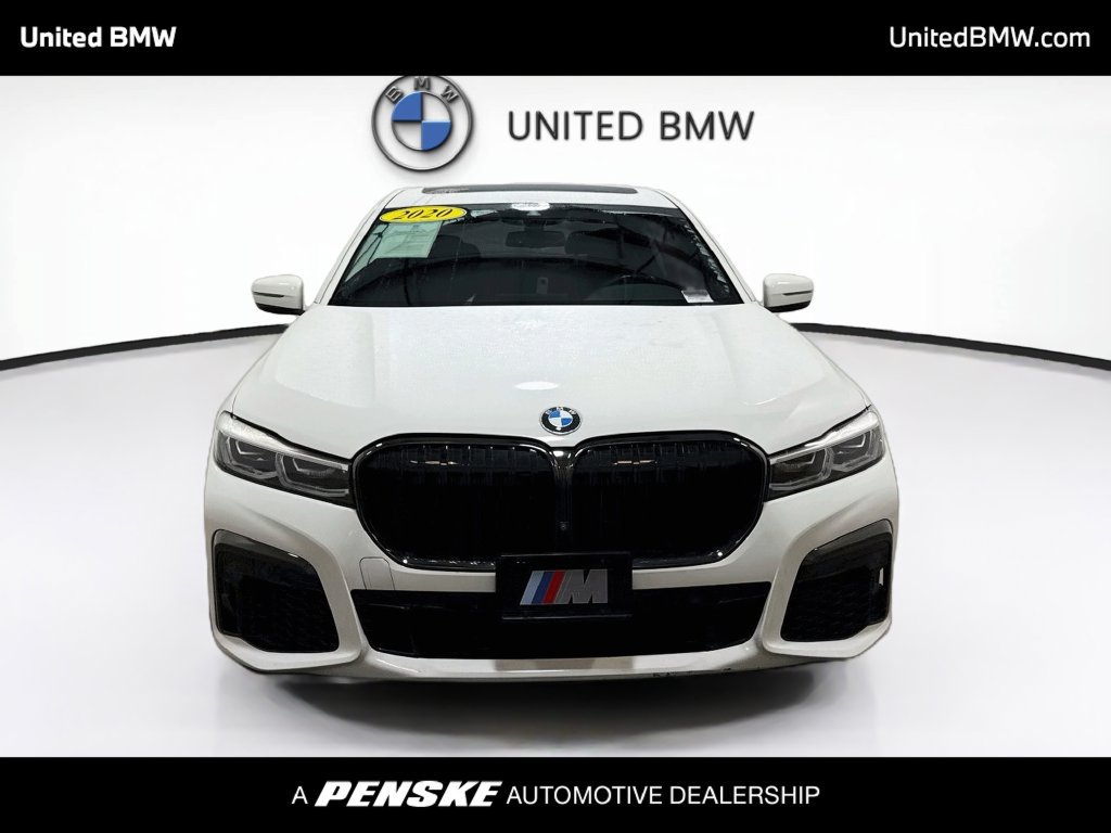Used 2020 BMW 740i w/ M Sport Package RWD image 2