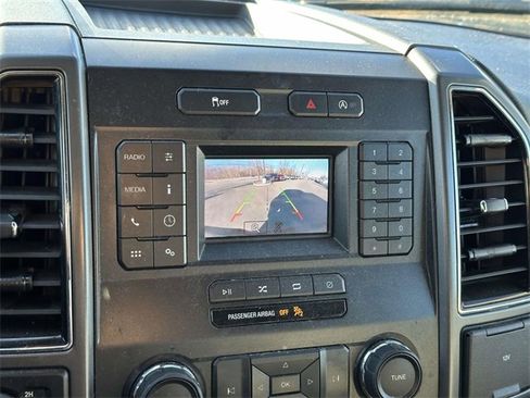 Used 2018 Ford F150 XLT image 10