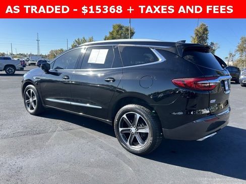 Used 2019 Buick Enclave Essence image 4