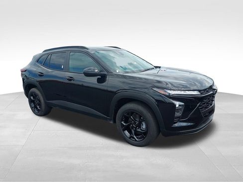New 2026 Chevrolet Trax LT w/ Driver Confidence Package FWD image 7