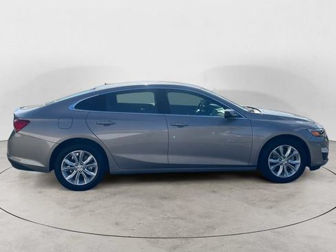 Used 2024 Chevrolet Malibu LT FWD image 6
