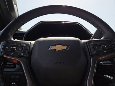 Used 2025 Chevrolet Silverado 2500 High Country w/ High Country Premium Package AWD/4WD image 31