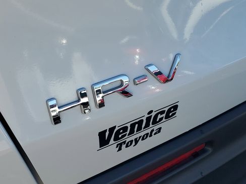 Used 2023 Honda HR-V Sport image 7