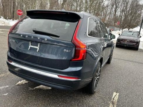 Used 2025 Volvo XC90 B6 Plus image 3