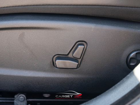 Used 2020 Dodge Charger Scat Pack image 38