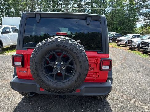 Used 2025 Jeep Wrangler Unlimited Sport S 4xe AWD/4WD image 9