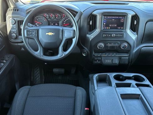 Used 2023 Chevrolet Silverado 1500 Custom image 10
